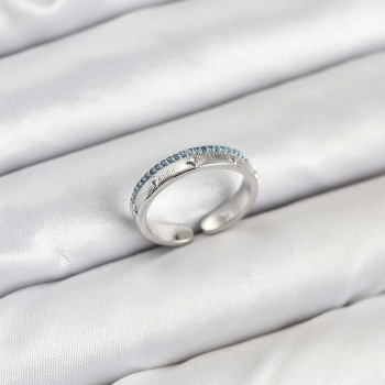 Pirinç Gümüş Renk Sıralı Zirkon Taşlı Kutup Yıldızı Model Kadın Yüzük