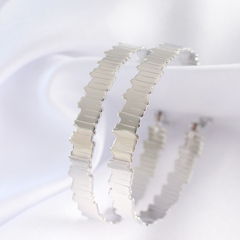 Pirinç Gümüş Renk Tırtıklı Halka Küpe