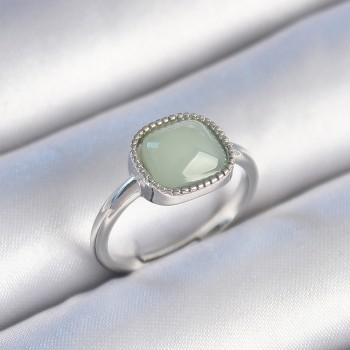 Pirinç Gümüş Renk Yeşil Kare Mineli Kadın Yüzük