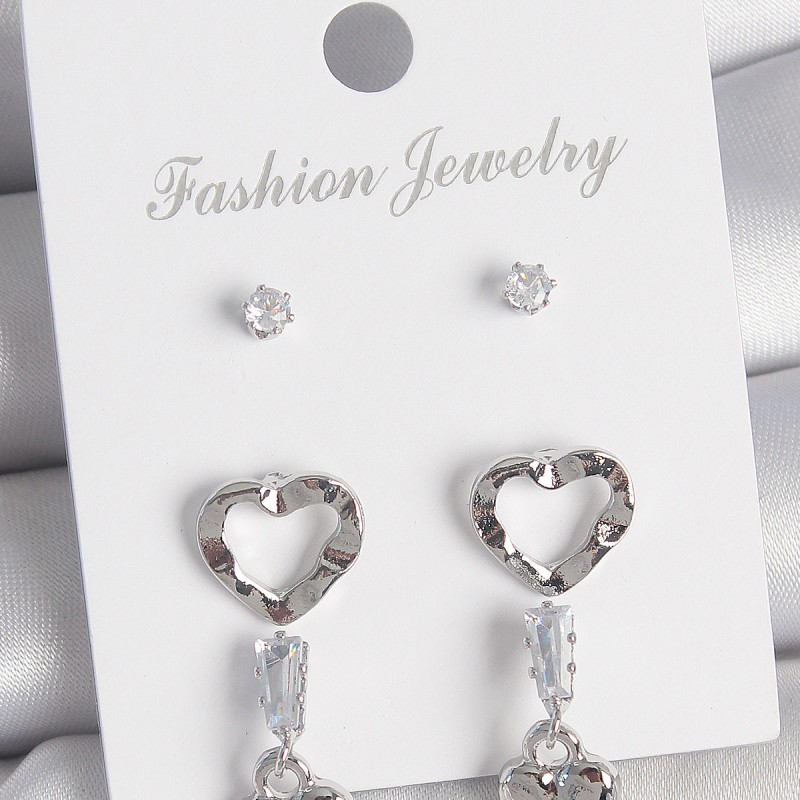 Pirinç Gümüş Renk Zirkon Taş Detaylı Sallantı Model 2 Çift Kadın Küpe Seti