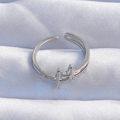 Pirinç Gümüş Renk Zirkon Taşlı 2li Görünüm Ayarlanabilir Yıldız Model Yüzük