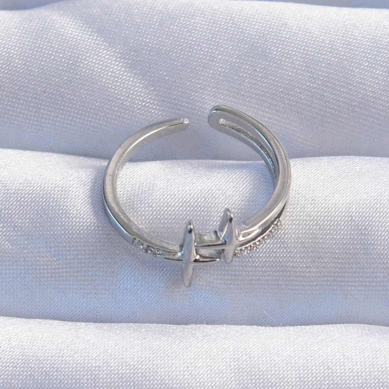 Pirinç Gümüş Renk Zirkon Taşlı 2li Görünüm Ayarlanabilir Yıldız Model Yüzük