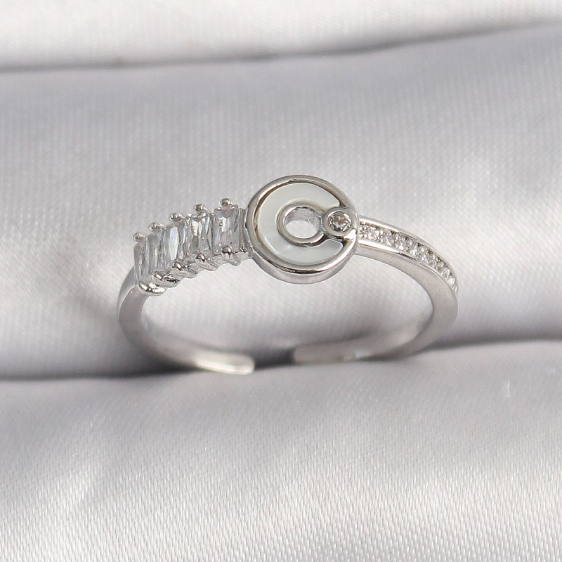 Pirinç Gümüş Renk Zirkon Taşlı Ayarlanabilir Kadın Yüzük