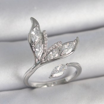 Pirinç Gümüş Renk Zirkon Taşlı Balık Kuyruğu Model Ayarlanabilir Kadın Yüzük