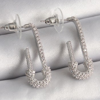 Pirinç Gümüş Renk Zirkon Taşlı Çengelli İğne Model Kadın Küpe