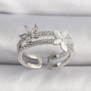 Pirinç Gümüş Renk Zirkon Taşlı Çiçek Model VIP Seri Kadın Yüzük