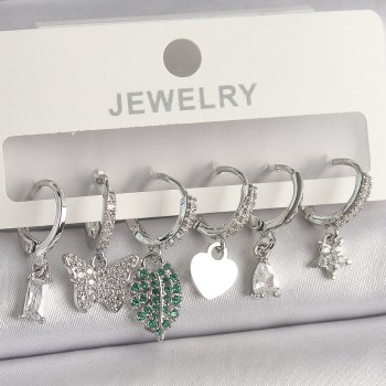 Pirinç Gümüş Renk Zirkon Taşlı Çoklu Figür Kadın Küpe Seti