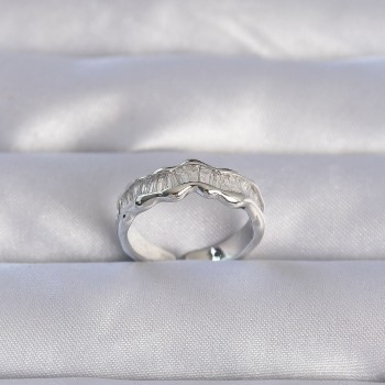 Pirinç Gümüş Renk Zirkon Taşlı Dalgalı Su Yolu Model Ayarlanabilir Yüzük