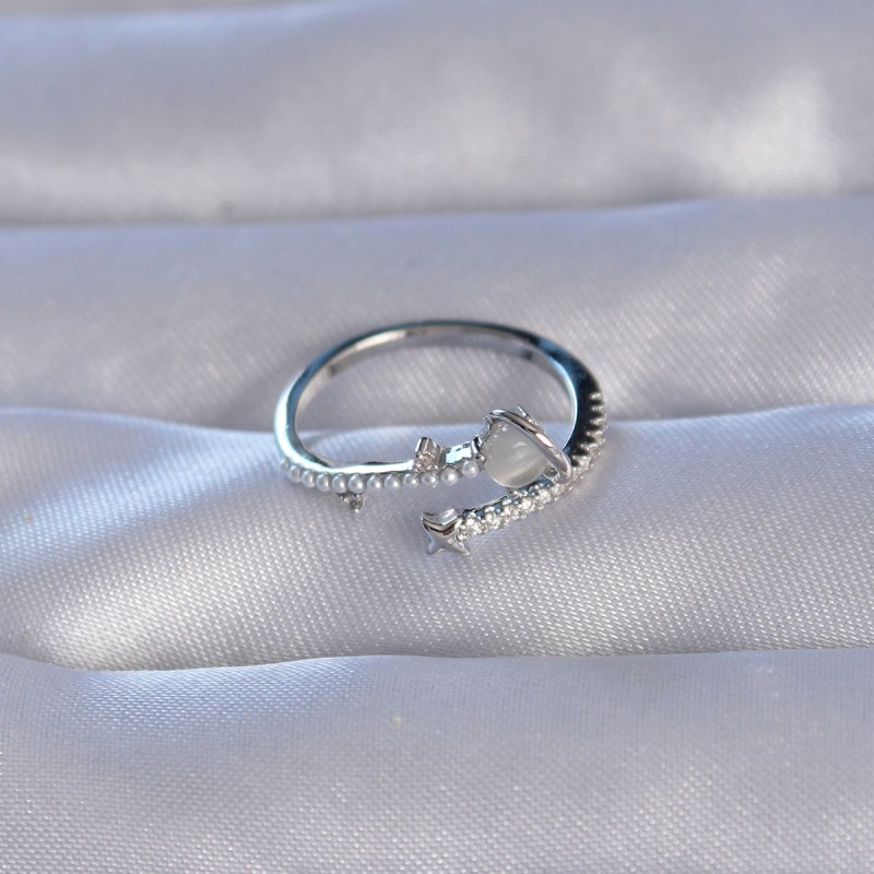 Pirinç Gümüş Renk Zirkon Taşlı İncili Satürn Model Ayarlanabilir Yüzük