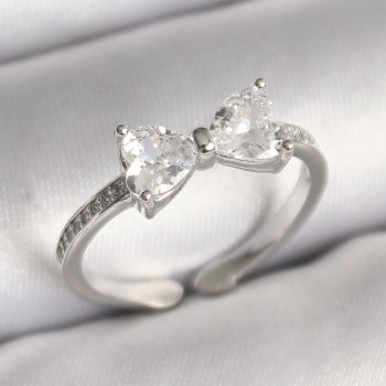 Pirinç Gümüş Renk Zirkon Taşlı Kalp Fiyonk Model Kadın Yüzük