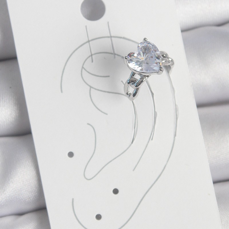 Pirinç Gümüş Renk Zirkon Taşlı Kalp Model Kadın Kıkırdak Küpe