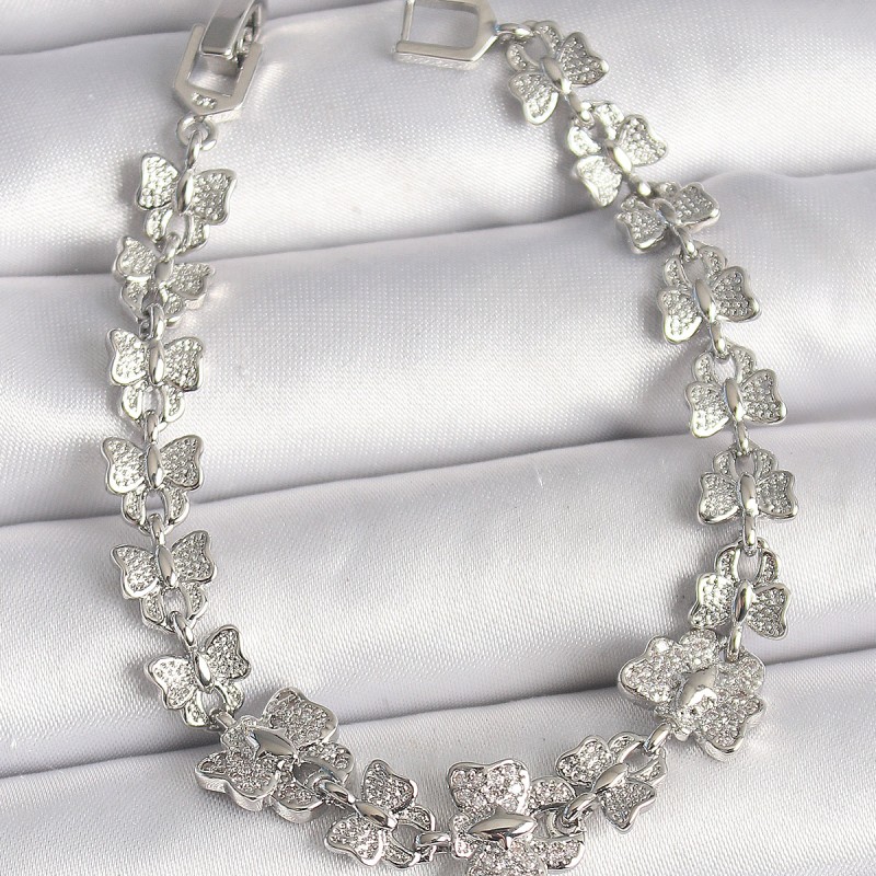 Pirinç Gümüş Renk Zirkon Taşlı Kelebek Model Zincir Kadın Bileklik