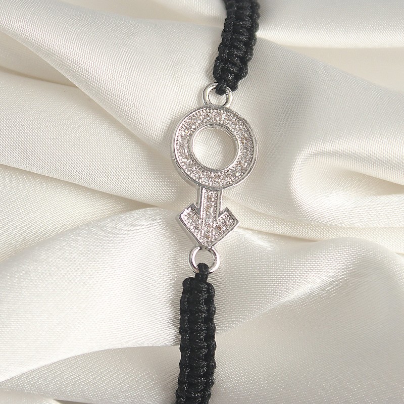 Pirinç Gümüş Renk Zirkon Taşlı Mars Figür Asansörlü Makrome Model Kadın Bileklik