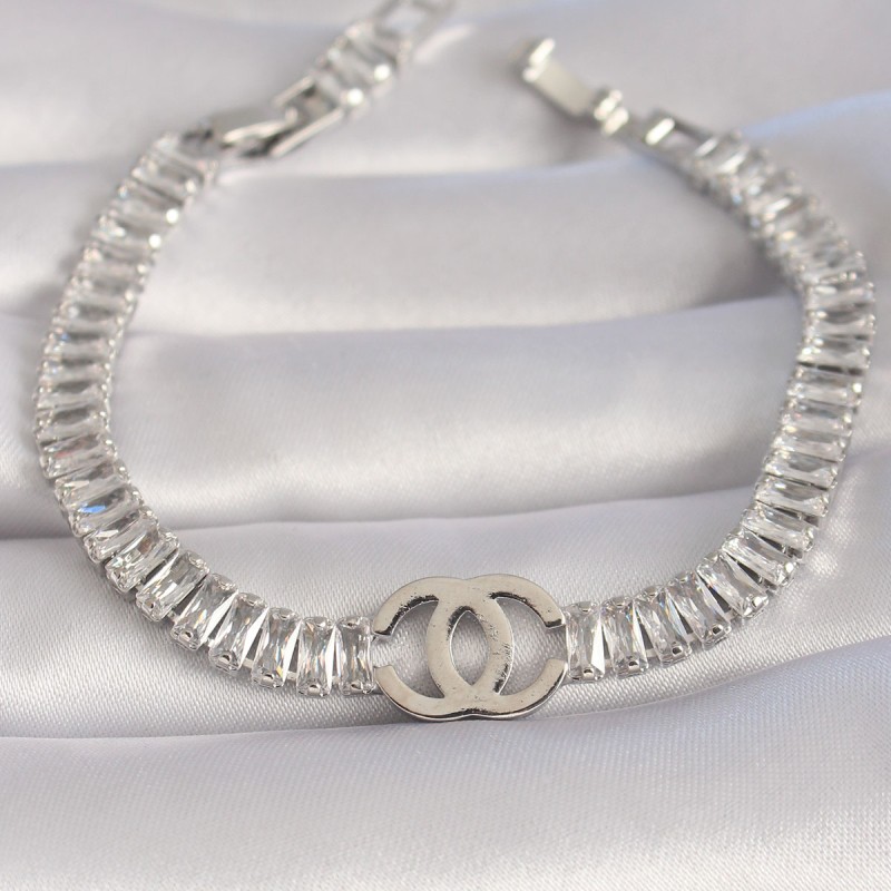 Pirinç Gümüş Renk Zirkon Taşlı Su Yolu Model VIP Seri Kadın Bileklik