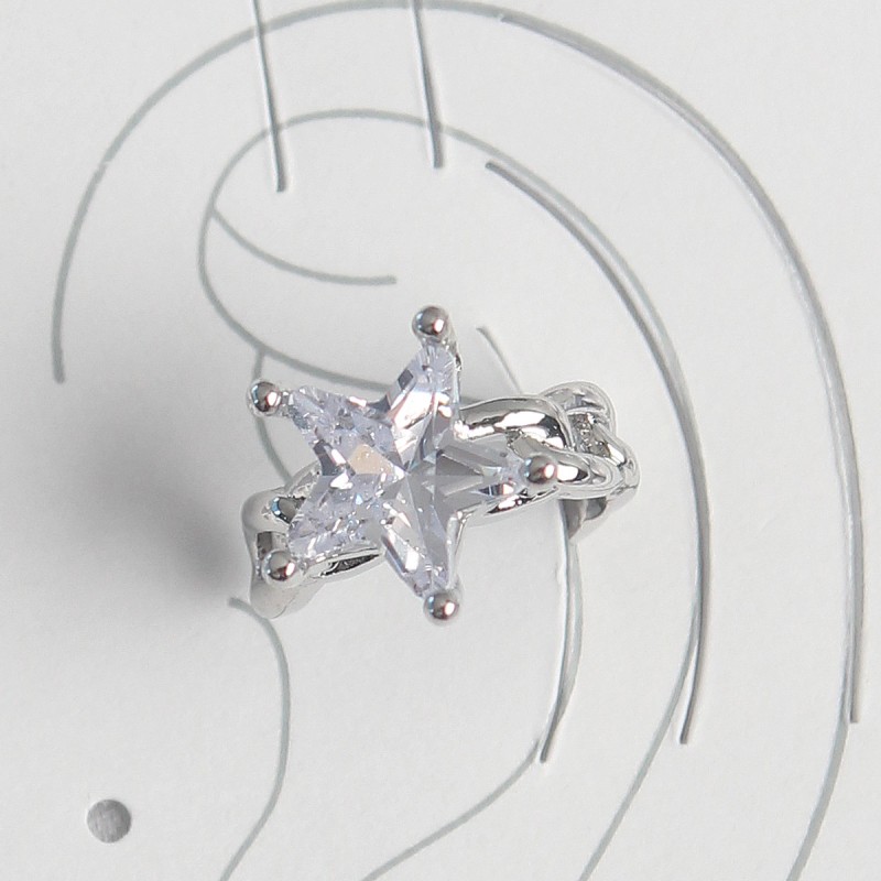 Pirinç Gümüş Renk Zirkon Taşlı Yıldız Model Kadın Kıkırdak Küpe