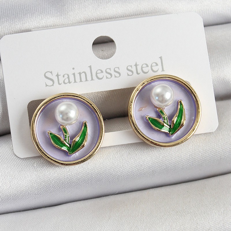 Pirinç Mor Mineli Lale Figürlü Sanatsal Portre Model Gold Renk Kadın Küpe