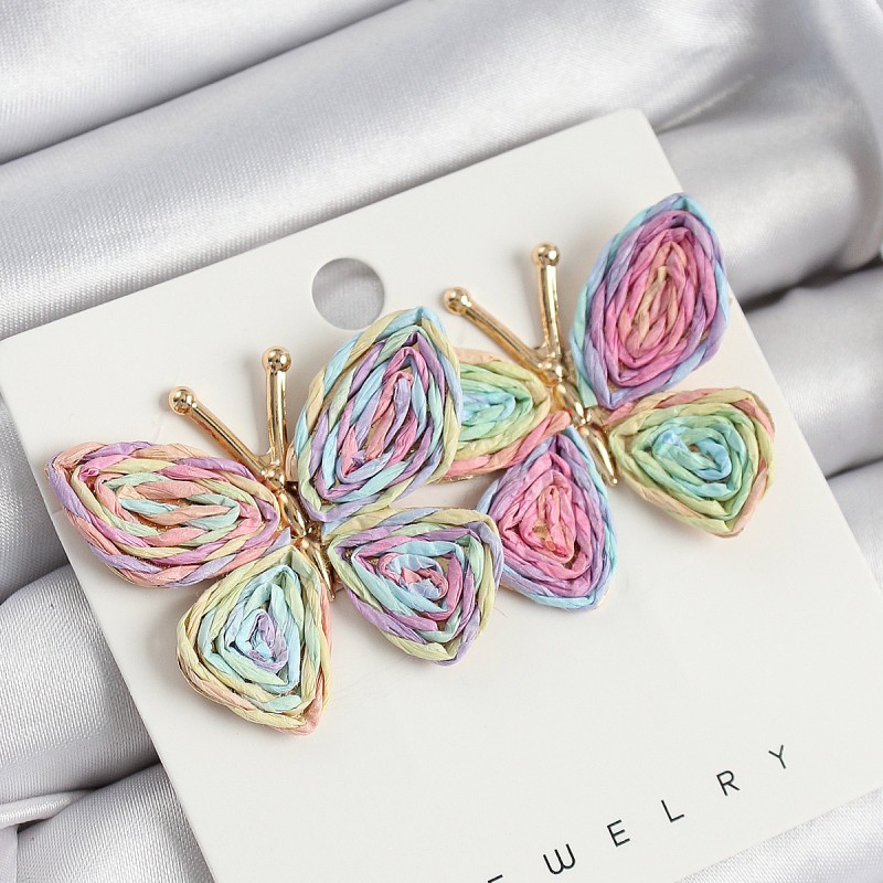 Pirinç Rainbow Kelebek Model Gold Renk Kadın Hasır Küpe