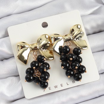 Pirinç Sallantılı Siyah Boncuklu Fiyonk Vintage Model Gold Renk Kadın Küpe