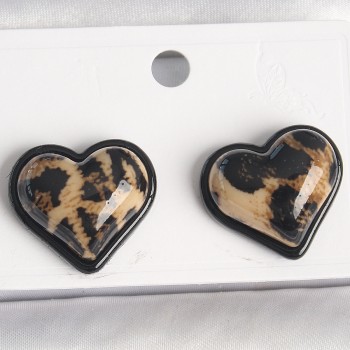 Pirinç Siyah Renk Leopar Desen 3D Kalp Model Kadın Küpe
