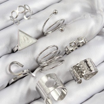 Pirinç Üçgen Model Gümüş Renk Kadın Yüzük Kombin Set