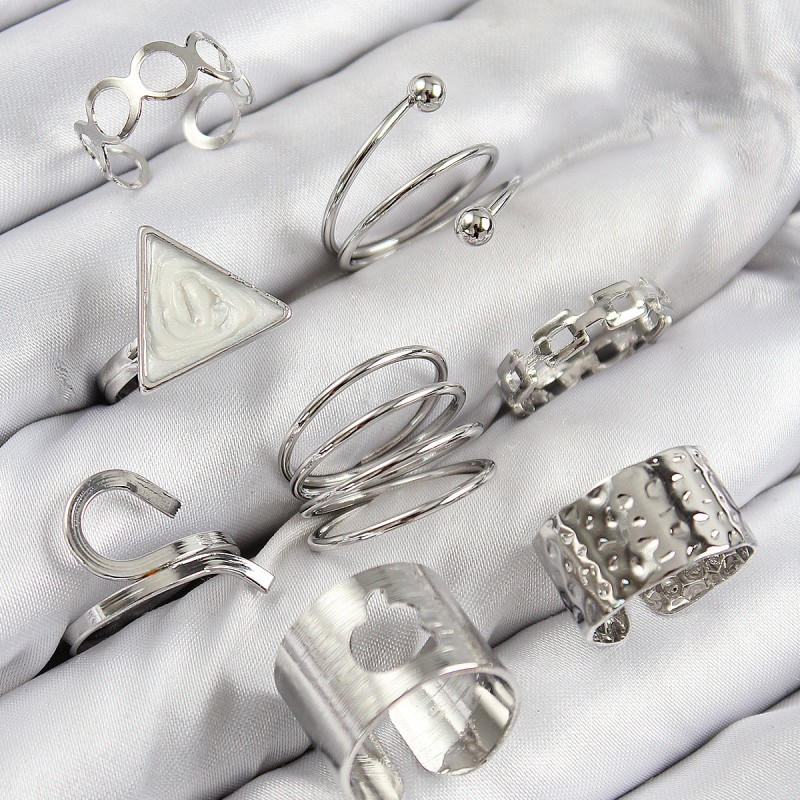 Pirinç Üçgen Model Gümüş Renk Kadın Yüzük Kombin Set