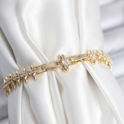 Pirinç VIP Seri Gold Renk Sıralı Damla Model Kadın Bileklik