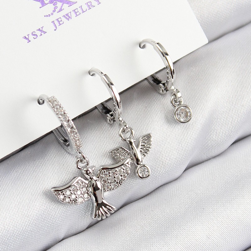 Pirinç Zirkon Taşlı 3'lü Kuş Model Gümüş Renk Kadın Küpe