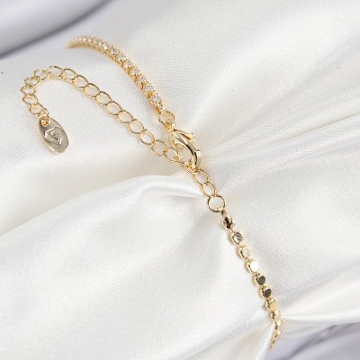 Pirinç Zirkon Taşlı Arı Model Ezme Zincir Gold Renk Kadın Bileklik