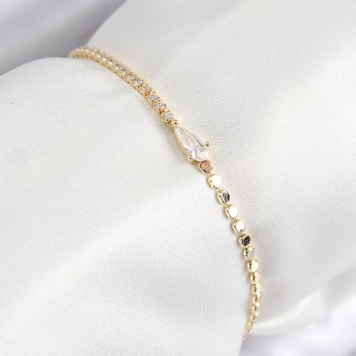 Pirinç Zirkon Taşlı Damla Model Ezme Zincir Gold Renk Kadın Bileklik