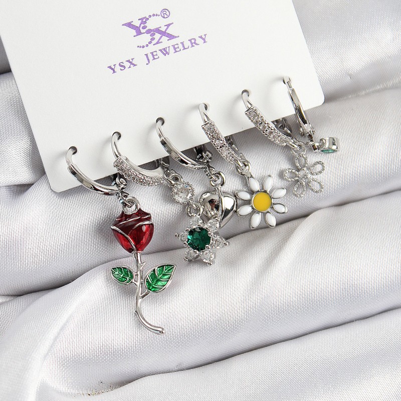 Pirinç Zİrkon Taşlı Gül Ve Papatya Model Gümüş Renk 3'lü Çift Kadın Küpe