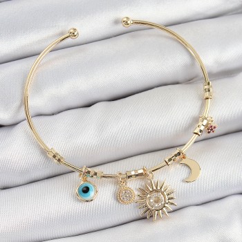 Pirinç Zirkon Taşlı Güneş Ay Nazar Model Gold Renk Charm Bileklik