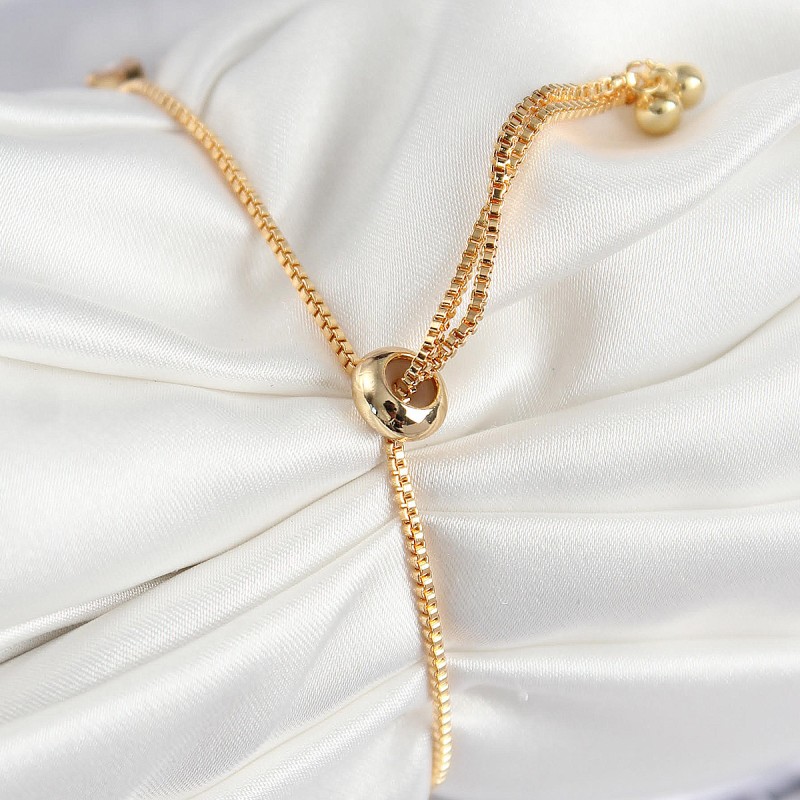 Pirinç Zirkon Taşlı Kare Model Gold Renk Asansörlü Kadın Bileklik