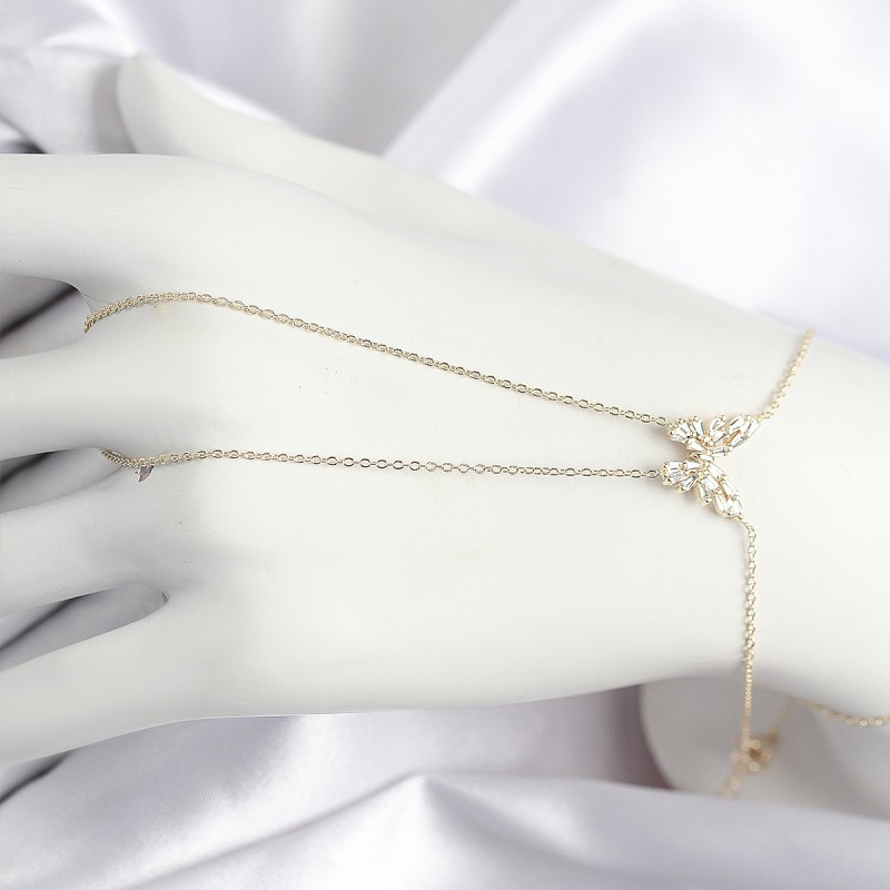 Pirinç Zirkon Taşlı Kelebek Model Gold Renk Şahmeran