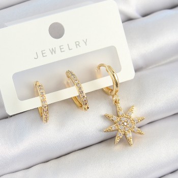 Pirinç Zirkon Taşlı Kutup Yıldızı Model Gold Renk 3'lü Çift Kadın Küpe Set