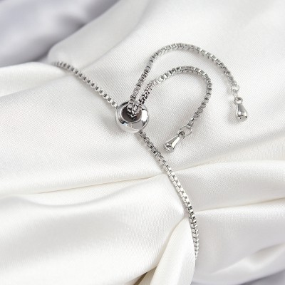 Pirinç Zirkon Taşlı Kutup Yıldızı Model Gümüş Renk Asansörlü Kadın Bileklik