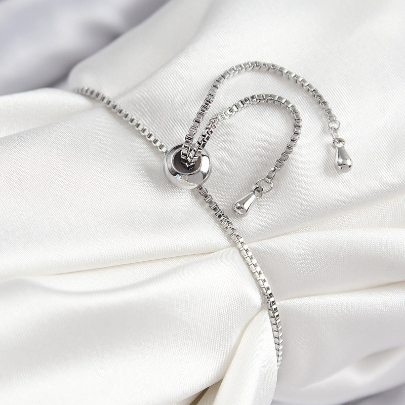 Pirinç Zirkon Taşlı Nazar Yıldız Model Gümüş Renk Asansörlü Kadın Bileklik