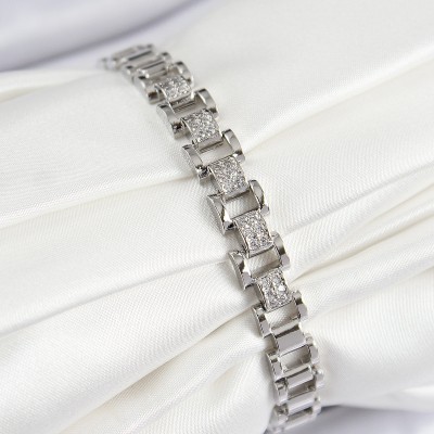 Pirinç Zirkon Taşlı Parçalı Model Gümüş Renk Kadın Bileklik