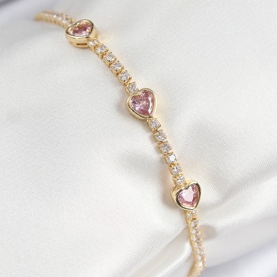 Pirinç Zirkon Taşlı Pembe Kalp Model Gold Renk Kadın Bileklik