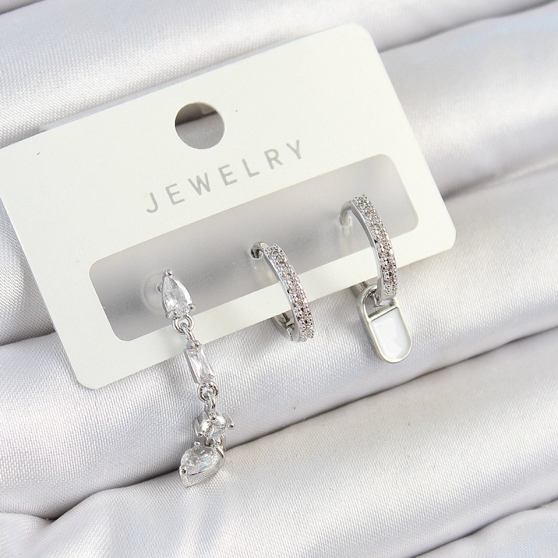 Pirinç Zirkon Taşlı Sallantılı Model Gümüş Renk 3'lü Çift Kadın Küpe Set