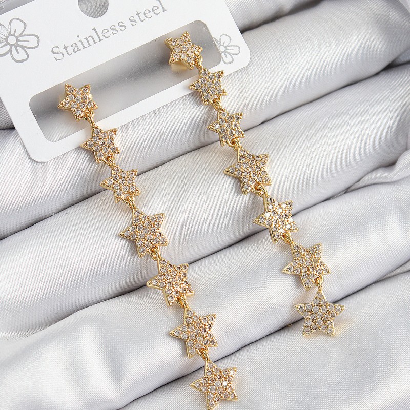 Pirinç Zirkon Taşlı Sallantılı Yıldız Model Gold Renk Kadın Küpe