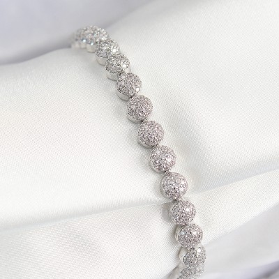 Pirinç Zirkon Taşlı Yarım Topcuk Model Gümüş Renk VIP Seri Kadın Bileklik