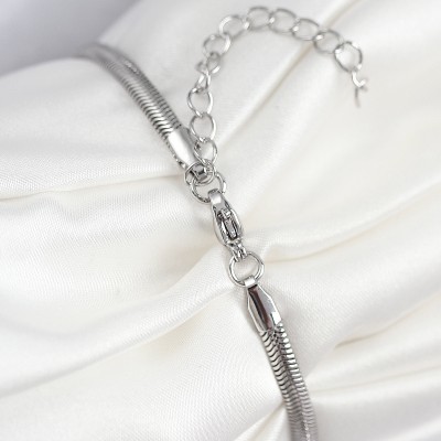 Pirinç Zirkon Taşlı Yıldız Model Gümüş Renk Kadın Bileklik