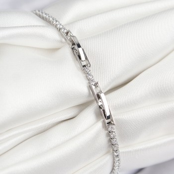 Pirinç Zirkon Taşlı Yonca Model Gümüş Renk Kadın Bileklik