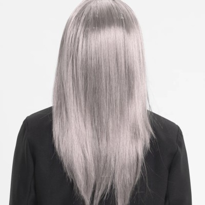 Platin Gri Gümüş Uzun Parti Peruğu