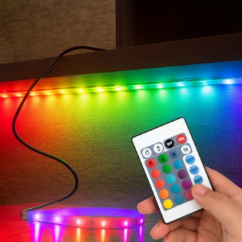 RGB Şerit 30 LED Kumandalı USB Bağlantılı 