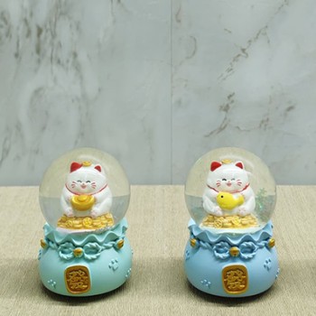 Şans Kedisi Işıklı Kar Küresi 