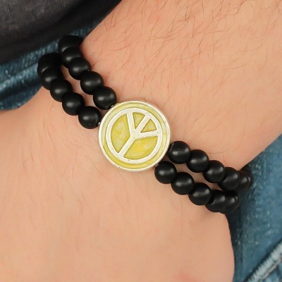Sarı Metal Barış Simgesi Tasarımlı Siyah Renk Mat Oniks Doğal Taş Erkek Bileklik