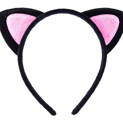 Sevimli Pofuduk Kedi Kulak Tacı