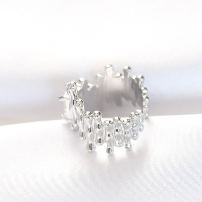 Silver Renk Tırtıklı Kalın Baget Taş Tasarım Ayarlanabilir Yüzük