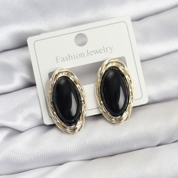 Siyah Badem Model Vintage Kadın Küpe